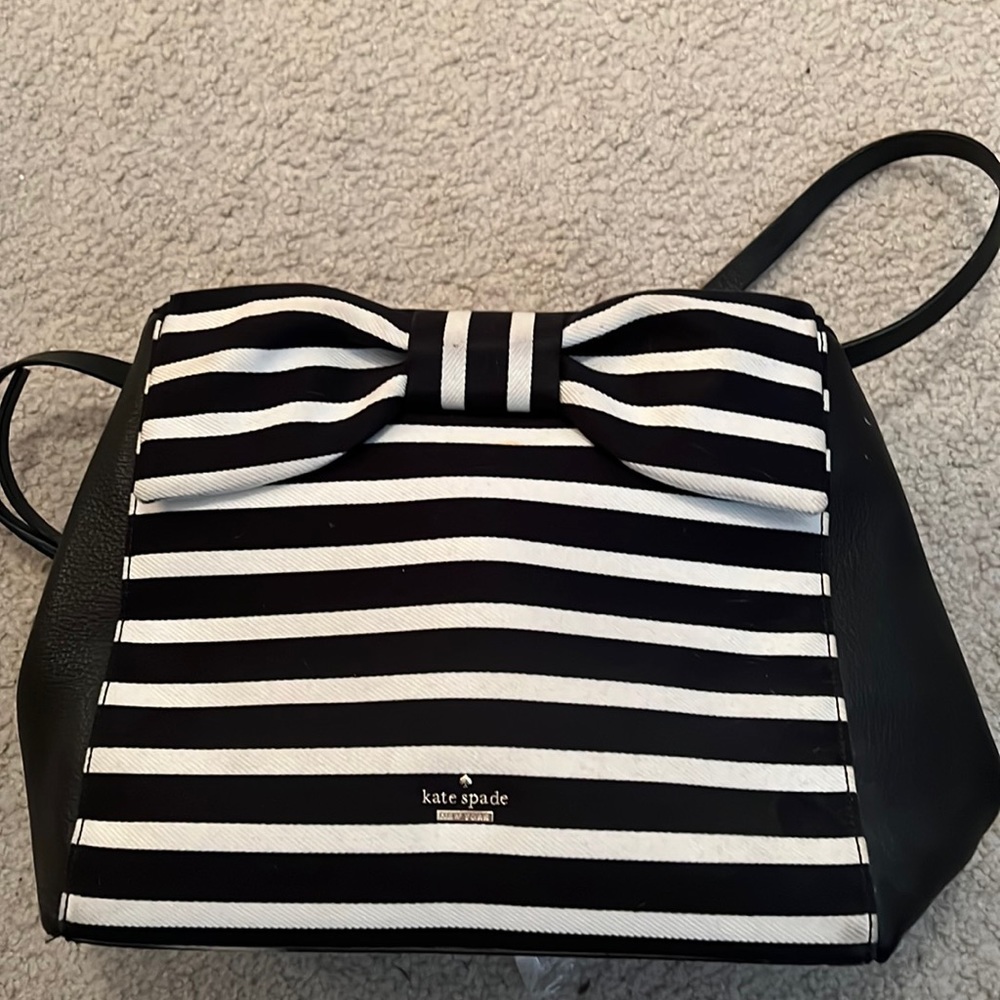 Kate spade black and white striped purse